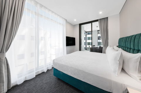 Meriton Suites Sussex Street, Sydney - New Castle Holiday 1