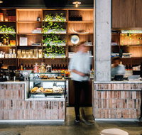 Veriu Broadway - New Castle Holiday