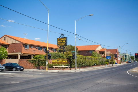 St Georges Motor Inn - New Castle Holiday 0