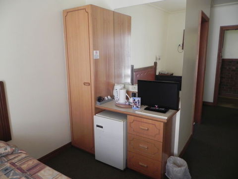 St Georges Motor Inn - New Castle Holiday 12