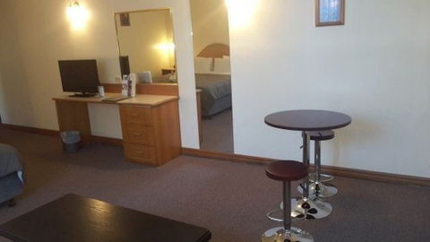 St Georges Motor Inn - New Castle Holiday 13