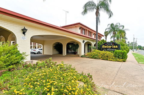 Narrandera Club Motor Inn - New Castle Holiday 0