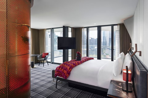 W Melbourne - New Castle Holiday 2