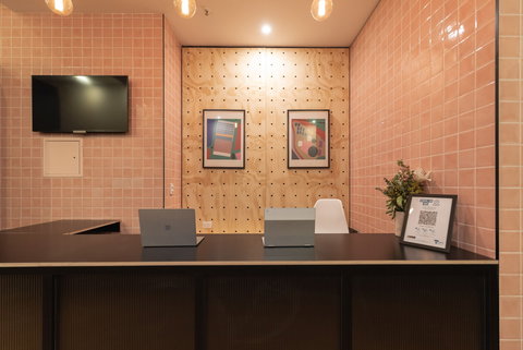 United Backpackers - New Castle Holiday 2