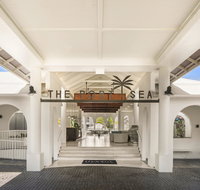 Mantra PortSea - New Castle Holiday