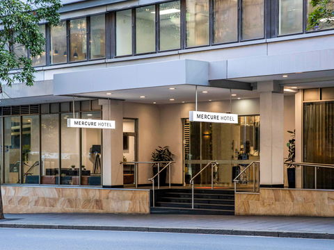 Mercure Sydney Wynyard - New Castle Holiday 0