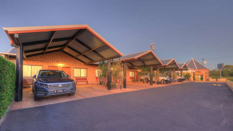 Best Western Ascot Lodge Motor Inn - New Castle Holiday 1