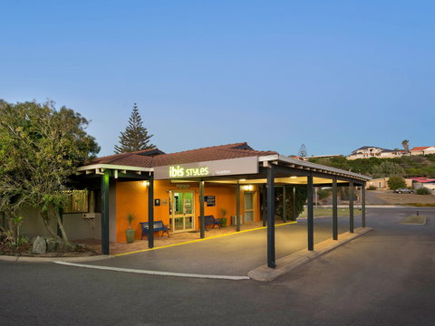 Ibis Styles Geraldton - New Castle Holiday 0