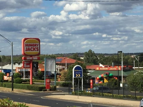 Across Country Motel & Svcd Apts - New Castle Holiday 1