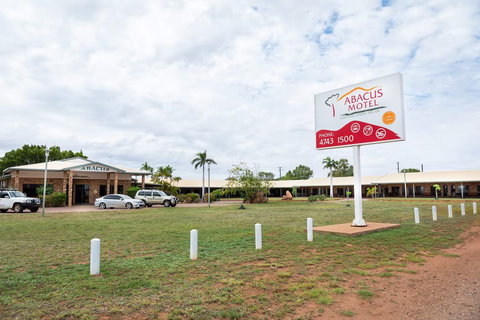 Abacus Motel Mount Isa - New Castle Holiday 1