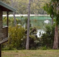 Stewarts Bay Lodge - New Castle Holiday