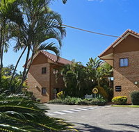 Quality Hotel Robertson Gardens - New Castle Holiday