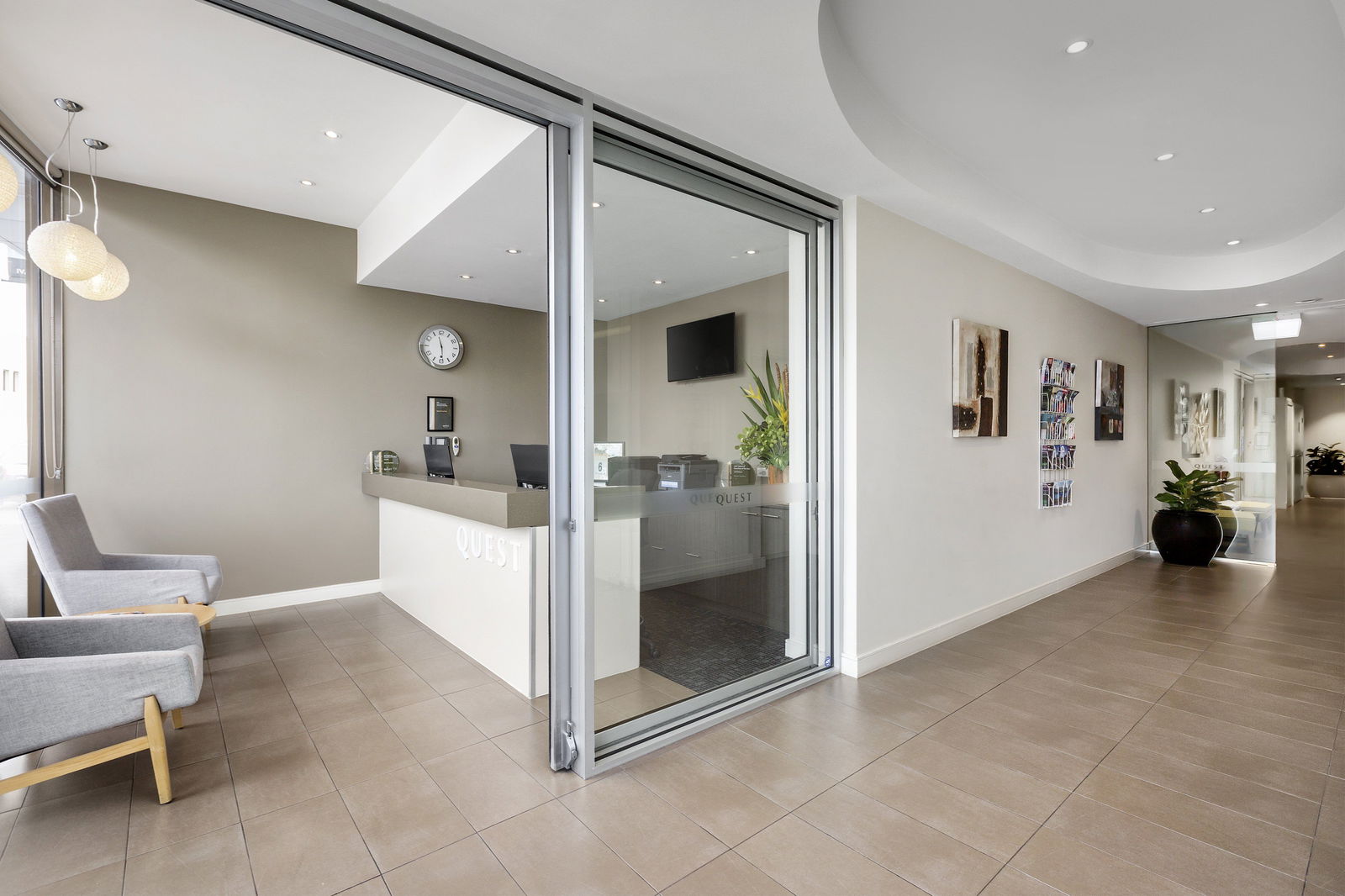 Melbourne Airport VIC New Castle Holiday