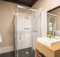 Nightcap at Chester Hill Hotel - New Castle Holiday