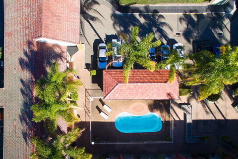 Ramada Hotel & Suites Sydney Cabramatta - New Castle Holiday 0