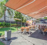 Nightcap at High Flyer Hotel - New Castle Holiday