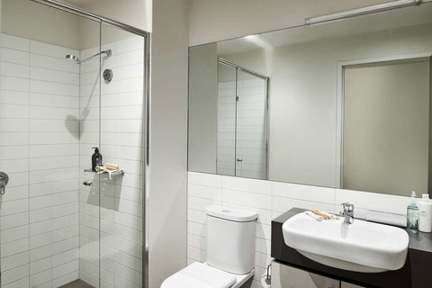 Punthill Essendon Grand - New Castle Holiday 1