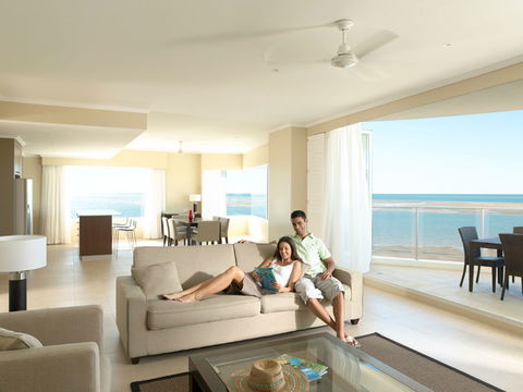 Oaks Resort & Spa Hervey Bay - New Castle Holiday 2