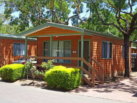 Adelaide Caravan Park - New Castle Holiday 1