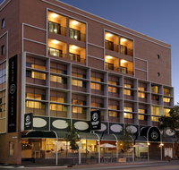 Adelaide Riviera Hotel - New Castle Holiday