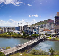 Hotel Grand Chancellor Townsville - New Castle Holiday