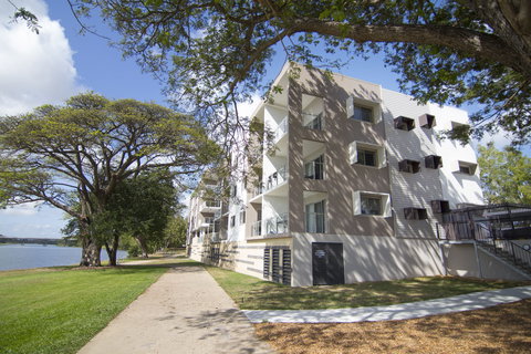 Itara & Jacana Apartments - New Castle Holiday 1