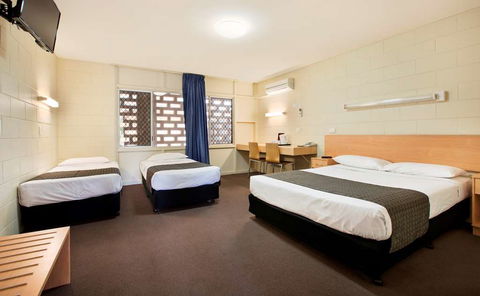 Dalrymple Motel - New Castle Holiday 5