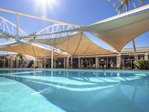 Ibis Styles Karratha - New Castle Holiday 8