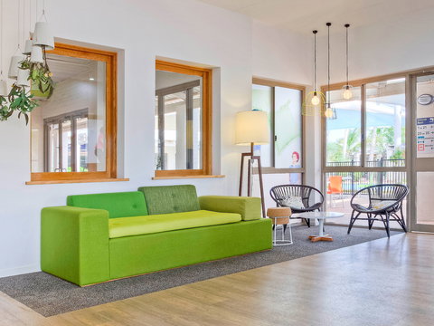 Ibis Styles Karratha - New Castle Holiday 14