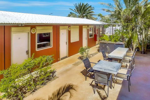 Econo Lodge Karratha - New Castle Holiday 13