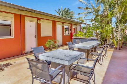 Econo Lodge Karratha - New Castle Holiday 14