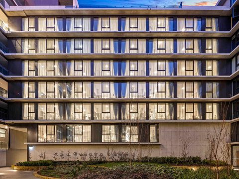 The Sebel Canberra Campbell - New Castle Holiday 0