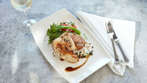 Crowne Plaza Canberra - New Castle Holiday 11