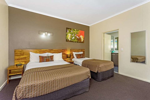 Quality Hotel Darwin Airport - New Castle Holiday 11