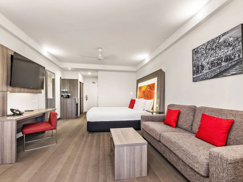 Novotel Darwin Atrium - New Castle Holiday 5