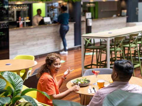 Novotel Darwin Atrium - New Castle Holiday 13