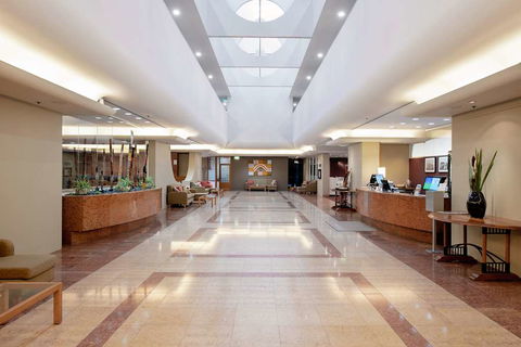 DoubleTree By Hilton Esplanade Darwin - New Castle Holiday 2