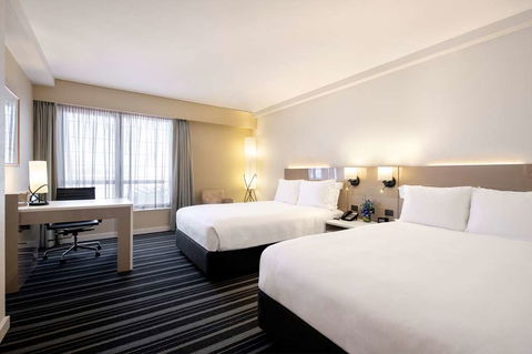 DoubleTree By Hilton Esplanade Darwin - New Castle Holiday 3