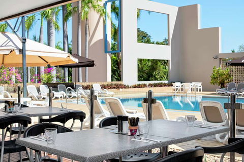DoubleTree By Hilton Esplanade Darwin - New Castle Holiday 8