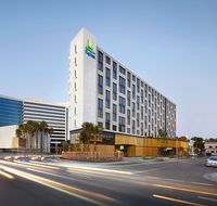 Holiday Inn Express Sydney Airport - New Castle Holiday