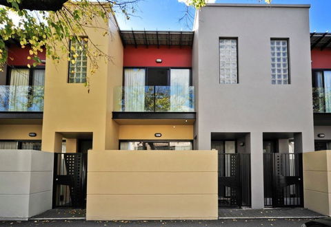RNR Apartments, Adelaide - New Castle Holiday 0