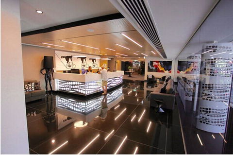 Alexandra Hills Hotel - New Castle Holiday 0