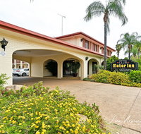 Narrandera Club Motor Inn - New Castle Holiday