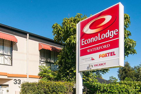 Econo Lodge Waterford - New Castle Holiday 2