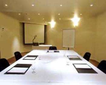 Hotel Crest on Barkly - New Castle Holiday 2