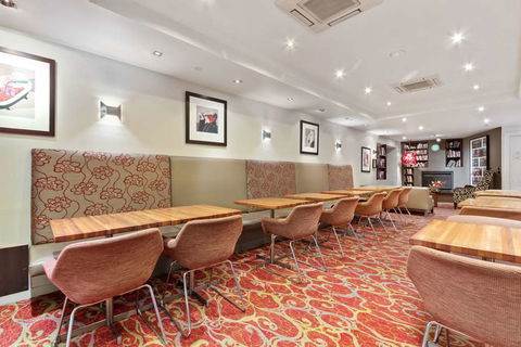 Alto Hotel On Bourke - New Castle Holiday 2