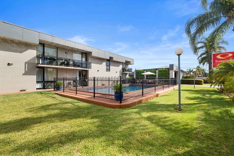 Econo Lodge All Seasons Mildura - New Castle Holiday 2