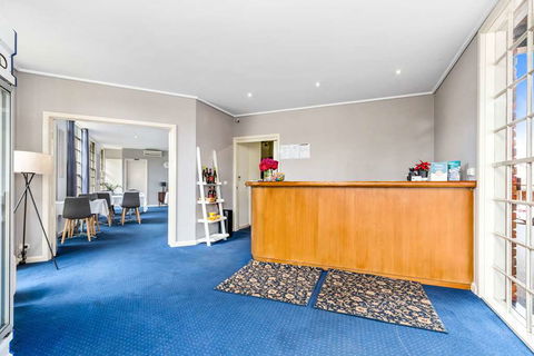 Comfort Inn Greenborough - New Castle Holiday 2