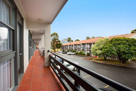 Ferntree Gully, A Nightcap Hotel - New Castle Holiday 2