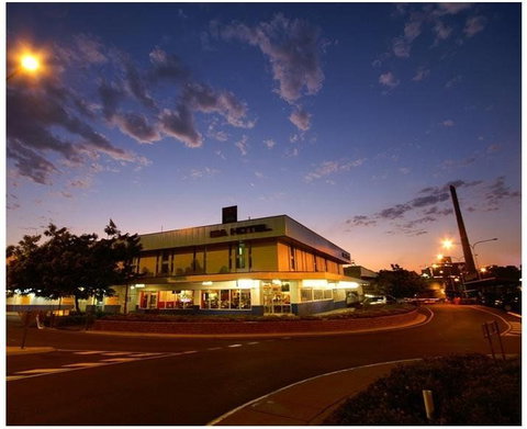 Isa Hotel - New Castle Holiday 0